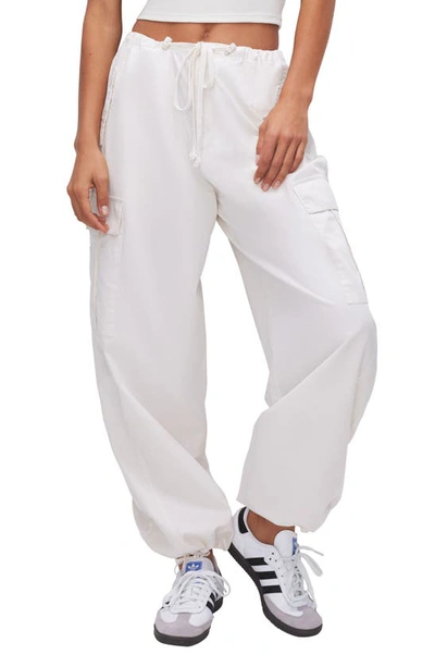 Good American Womens Cloud White 001 Parachute Wide-leg Drawstring-hem Cotton Trousers In Clw1