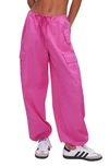 Good American Parachute Cargo Joggers In Malibu Pink002