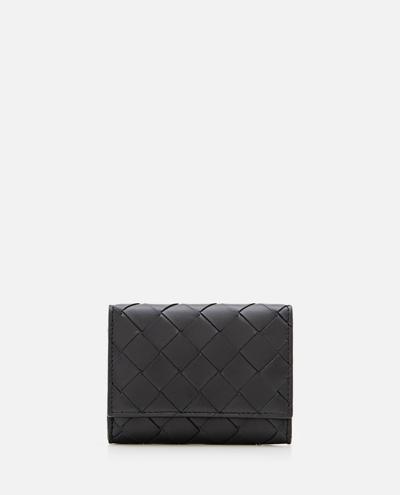 Bottega Veneta Tri-fold Zip Leather Wallet In Black