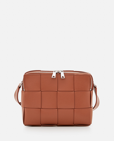 Bottega Veneta Urban Leather Bag In Brown