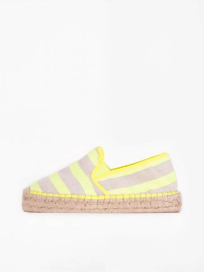 Vilagallo Susan Shoe In Neon Yellow In Green