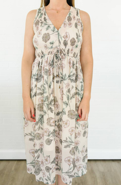 Black Tape Vintage Floral Maxi Dress In Vintage Blush Floral In Beige