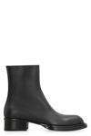 Alexander Mcqueen Boots In Black
