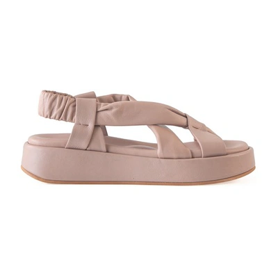 Cortana Suro Leather Sandal In Pink