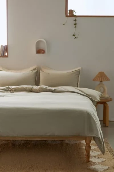 Urban Outfitters Breezy Cotton Percale Tassel Duvet Cover