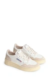 Autry Medalist Low Sneaker In White