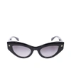 Alexander Mcqueen Cat-eye Frame Sunglasses In Black