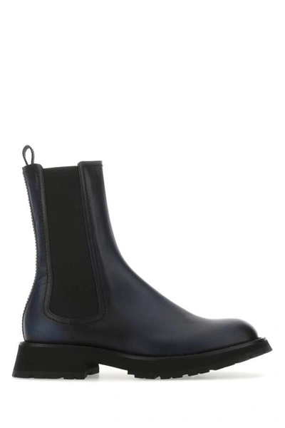 Alexander Mcqueen Man Two-tone Leather Ankle Boots In Multicolor