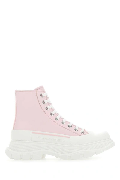 Alexander Mcqueen Woman Pastel Pink Leather Tread Slick Sneakers