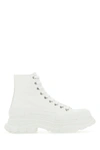 ALEXANDER MCQUEEN ALEXANDER MCQUEEN WOMAN WHITE CANVAS TREAD SLICK SNEAKERS