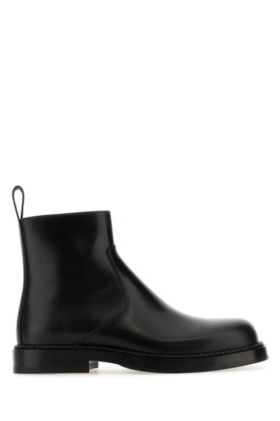 Bottega Veneta Man Black Leather Ankle Boots