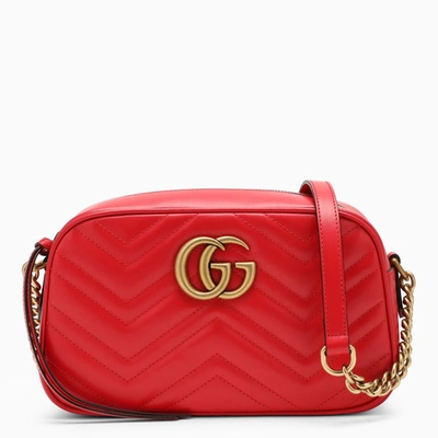 Gucci Gg Logo马特拉塞凸纹单肩包 In Red