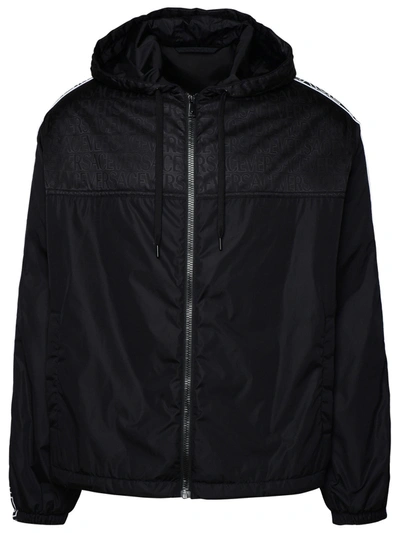 Versace Jacquard-logo Hooded Jacket In Negro