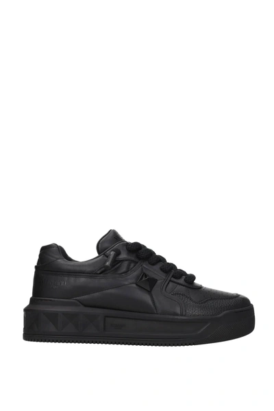 Valentino Garavani Sneakers One Stud Leather Black In 0no Nero