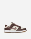 Nike Wmns Dunk Low Sneakers Coconut Milk / Plum Eclipse In Multicolor