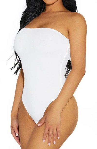 Naked Wardrobe Got Tube Be U Strapless Bodysuit In White