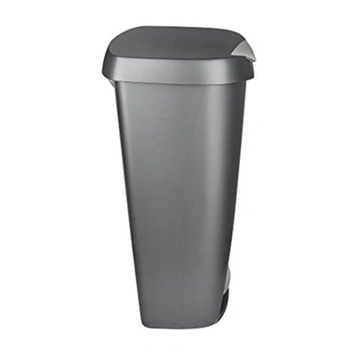 Umbra Brim 13 Gallon Trash Can With Lid In Grey