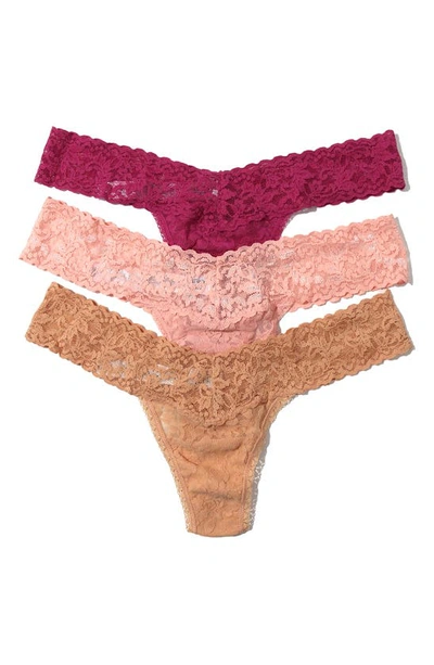 Hanky Panky 3 Pack Signature Lace Low Rise Thongs In Printed Box In Pink