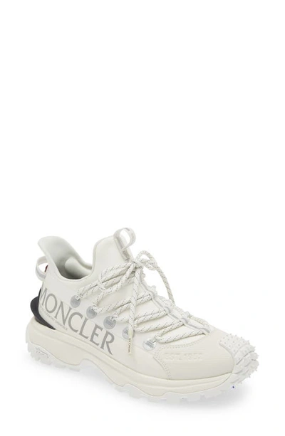 Moncler 40mm Trailgrip Lite2 Nylon Trainers In White