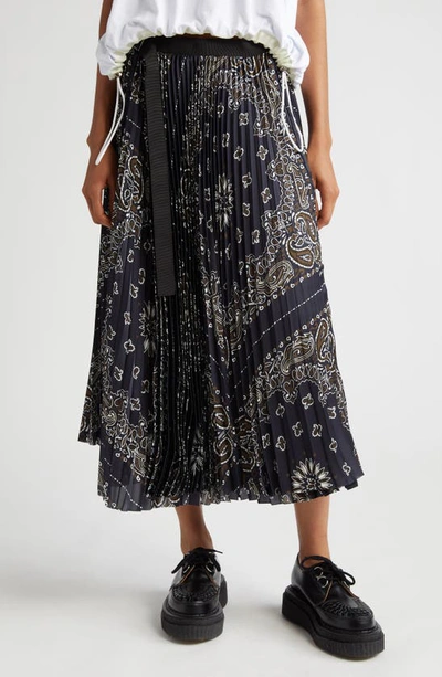 Sacai Bandana-print Pleated Skirt In Blue