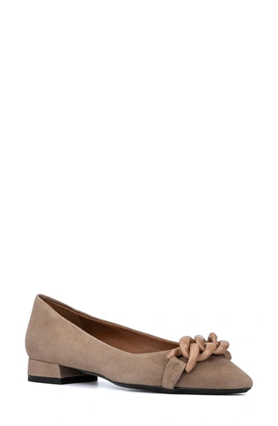 Aquatalia Palina Suede Chain Ballerina Flats In Taupe