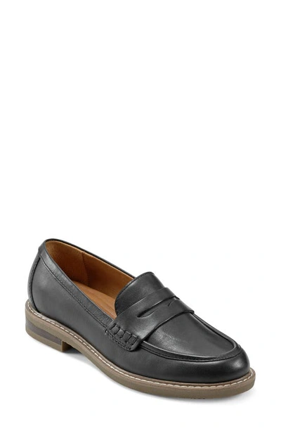 Earth Javas Penny Loafer In Dark Olive Leather