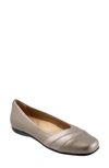 Trotters Stella Flat In Pewter