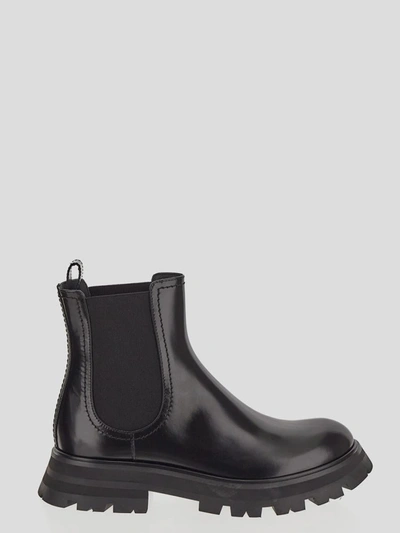 Alexander Mcqueen Leather Boot In Black