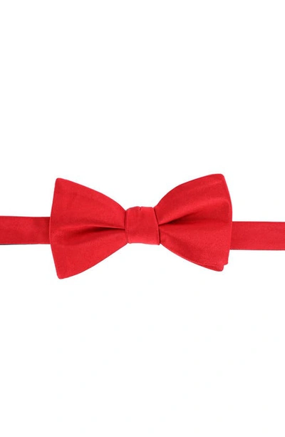 Trafalgar Sutton Collection Bow Tie In Red