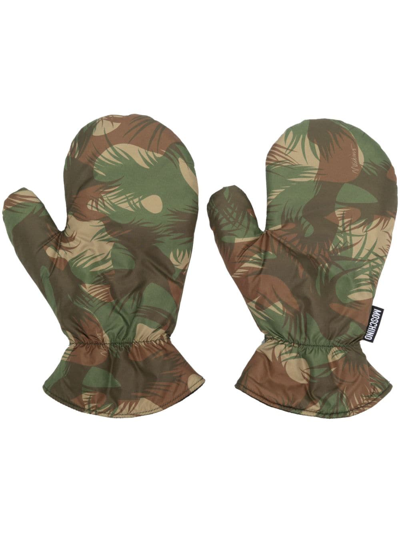Moschino Camouflage-print Padded Gloves In Green