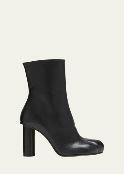 Jw Anderson Leather Paw-toe Ankle Boots In Black