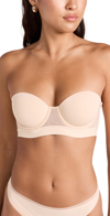 Lively The Smooth Strapless Bra In Toasted Almond