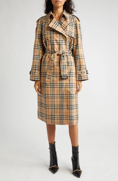 Burberry Checked Trench In Beige