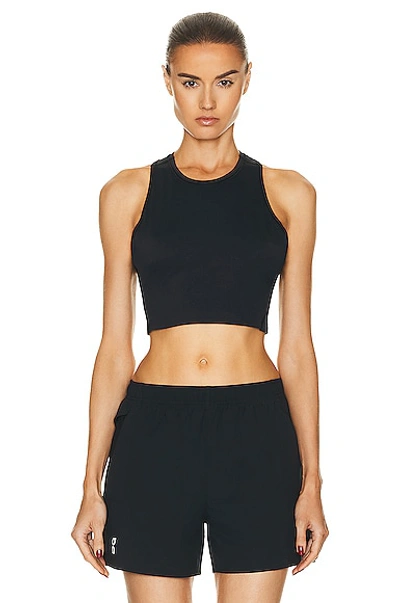 On Movement Crop Top In Black