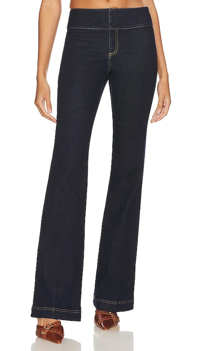 Alice And Olivia Olivia Fit Flare Bootcut Trousers In Dark Rinse