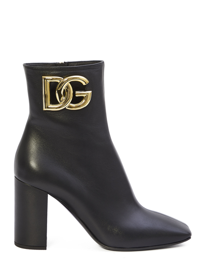 Dolce & Gabbana Jackie 90 Ankle Boots In Black