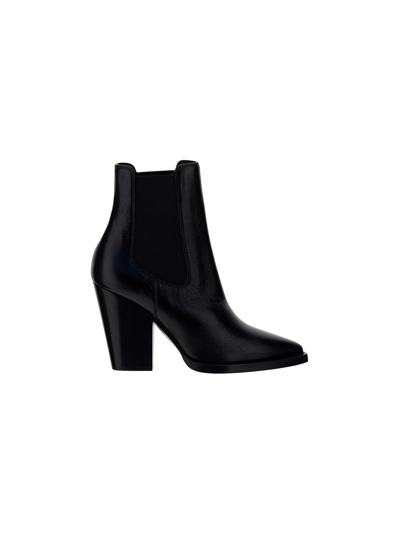 Saint Laurent Theo Pointed Toe Ankle Boots In Nero