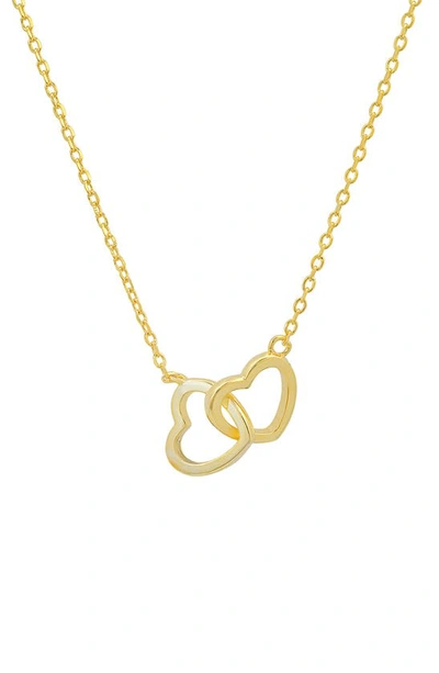 Queen Jewels Interlocking Heart Pendant Necklace In Gold