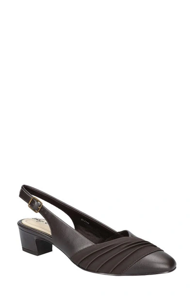 Easy Street Bates Slingback Pump In Brown
