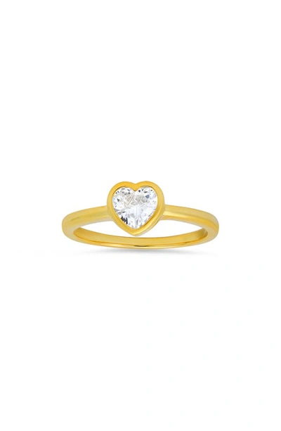 Queen Jewels Bezel Set Heart Ring In Gold