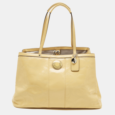 Pre-owned Coach Yellow Op Art Patent Leather Kisslock Tote