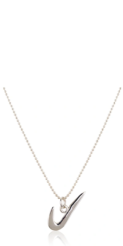 Tuza Swoosh Charm Necklace In Silver