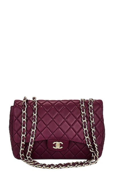 Pre-owned Chanel Jumbo Classic Flap Shoulder Bag In Purple