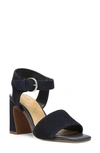 Nydj Liz Sandal In Navy