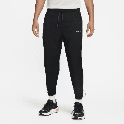 Nike Men's Challenger Track Club Dri-fit Running Pants In Black