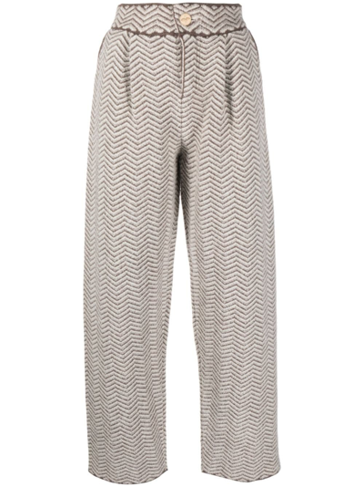 Barrie Chevron-pattern Pleated Trousers In White