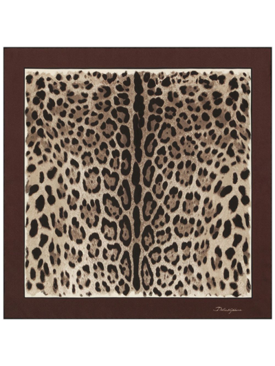 Dolce & Gabbana Seidenschal Mit Leoparden-print In Animalier