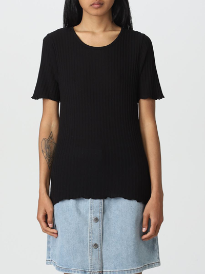 Apc T-shirt A.p.c. Damen Farbe Schwarz In Black