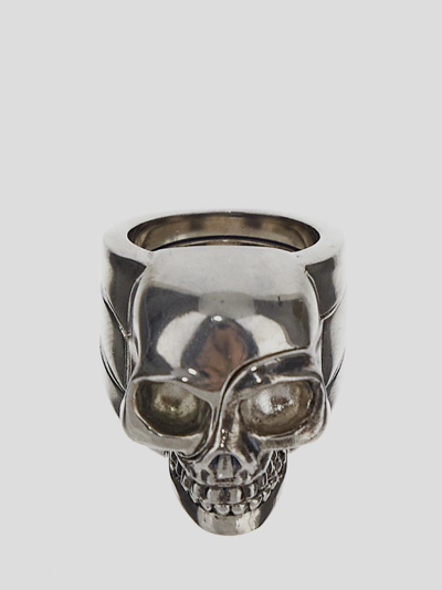 Alexander Mcqueen Skull Engraved Ring In Silver