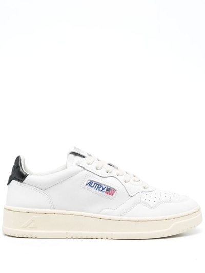 AUTRY AUTRY MEDIALIST LOW LEATHER SNEAKERS